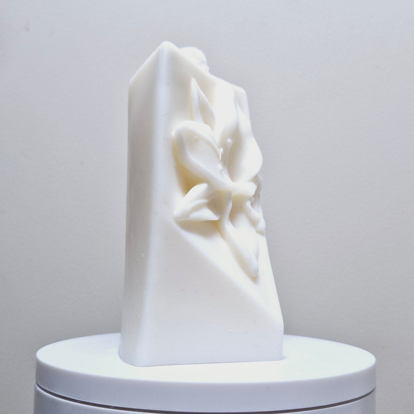 BOUGIE TRIANGLE FLEUR