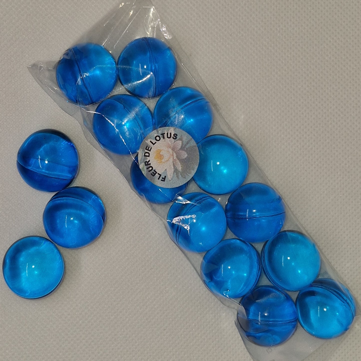 Perles de bain FLEUR DE LOTUS par 12