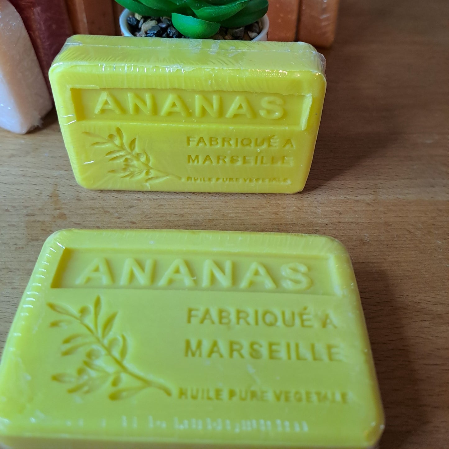 ANANAS