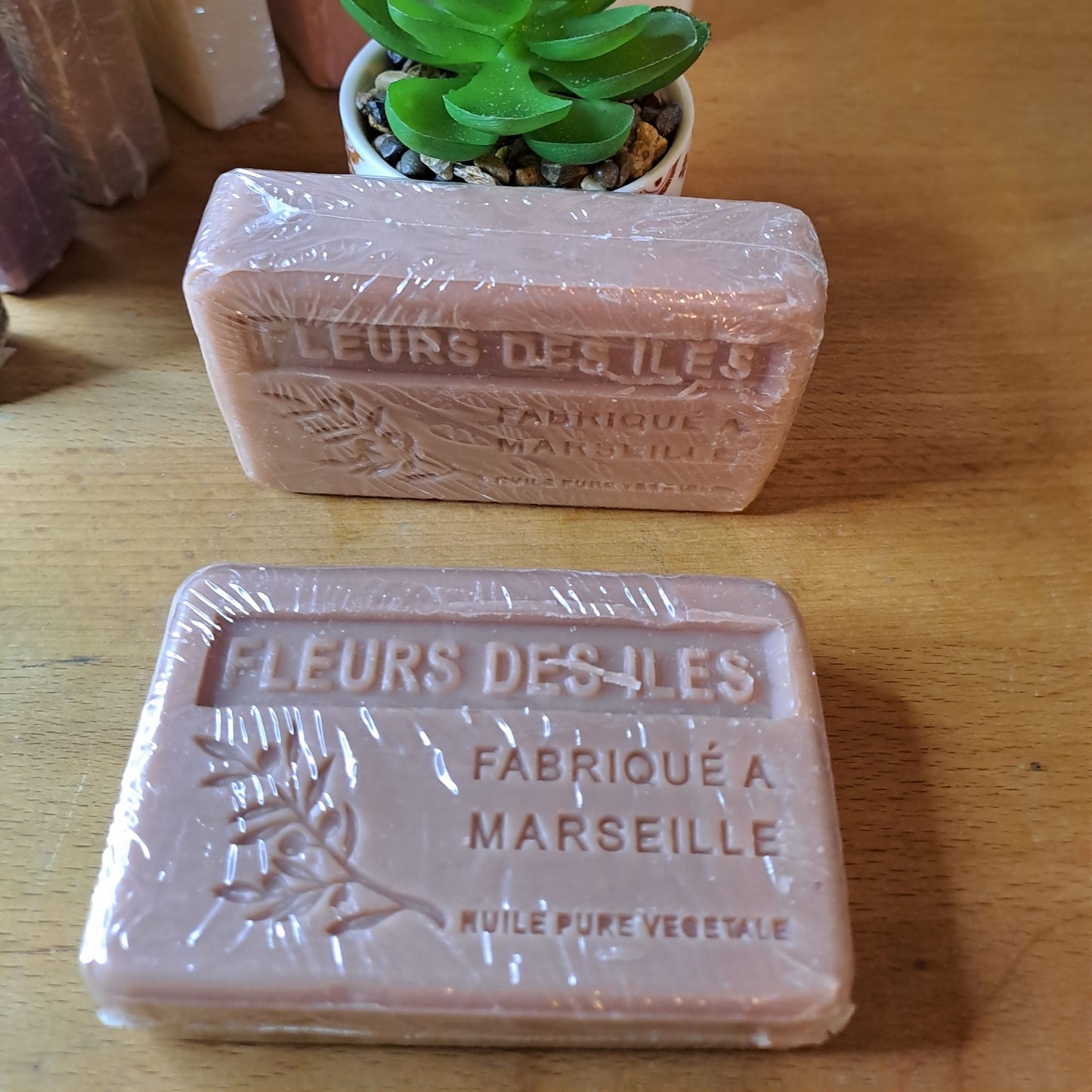 FLEUR DES ILES