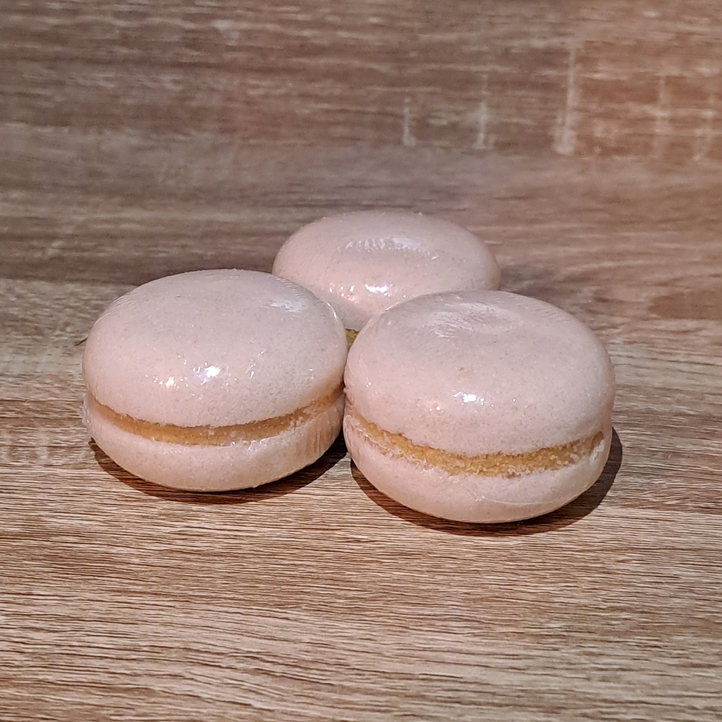 Macaron effervescent pour le bain MONOÏ