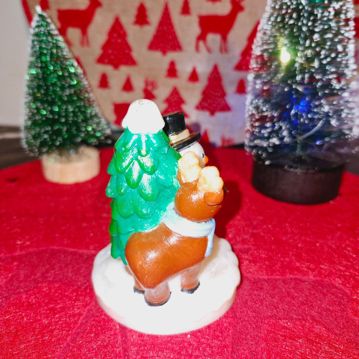 BOUGIE BONHOMME DE NEIGE AVEC RENNE