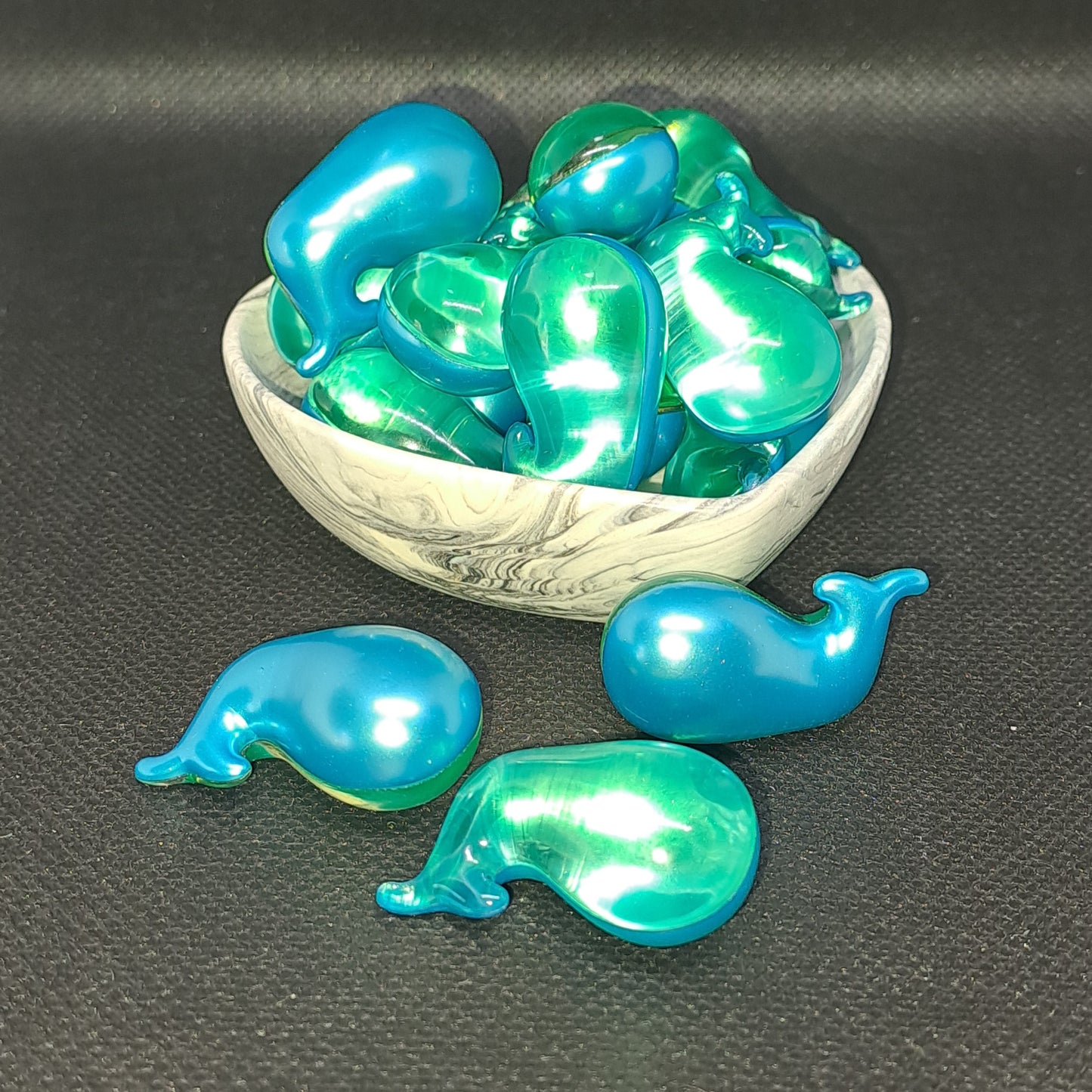 Perle de bain baleine MONOÏ